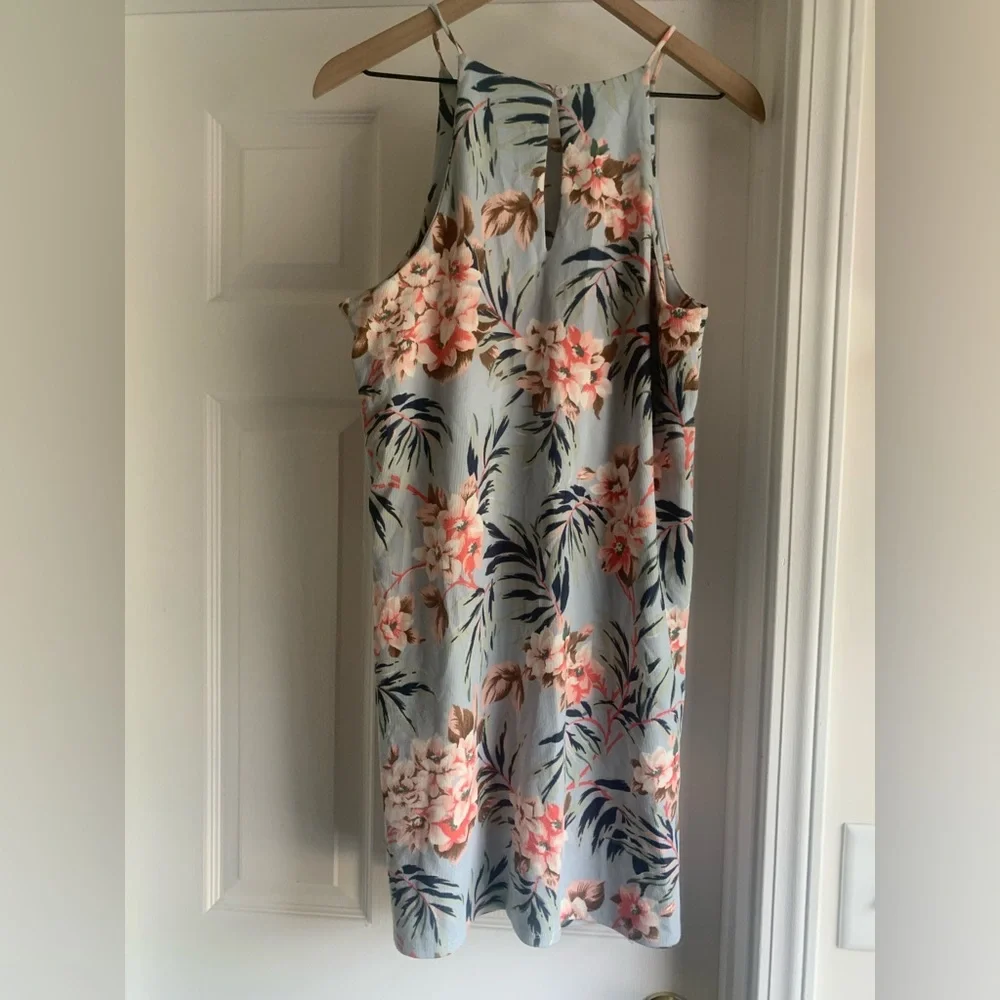 🌸Simply Noelle Ribbed Halter Sundress - Picture 5 of 8